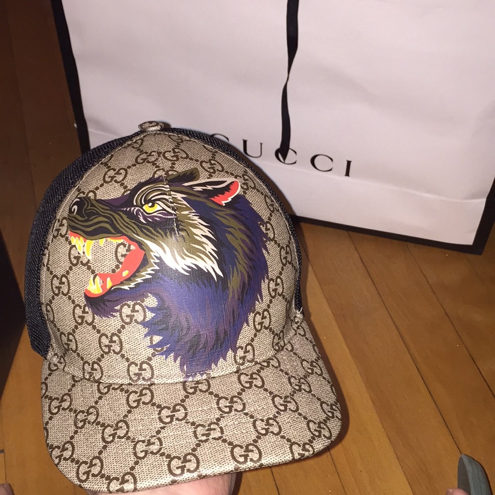 GUCCI SUPREME WOLF HAT 🔥🔥🔥🔥🔥🔥🔥
